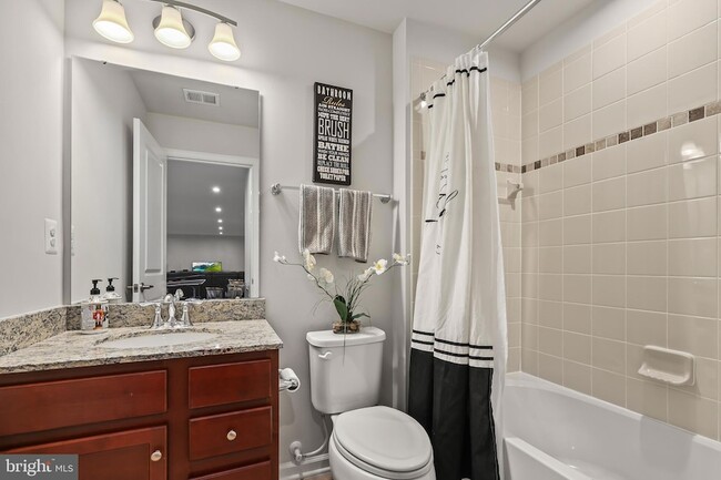 Building Photo - 76 Penns Charter Ln