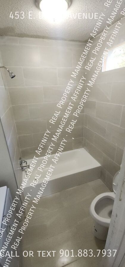 Building Photo - 453 E Dison Ave