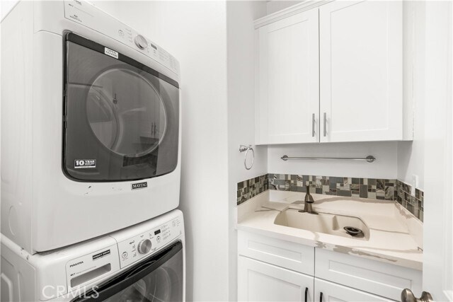 Building Photo - 83 Waterleaf