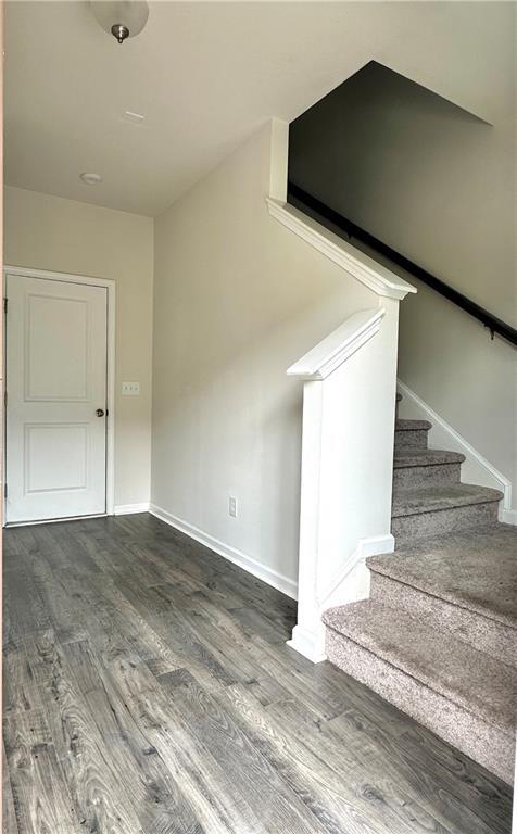 Building Photo - 3658 Hidden Valley Cir