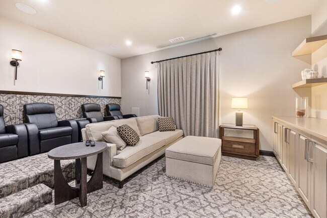 Building Photo - 75213 Hancock Pl