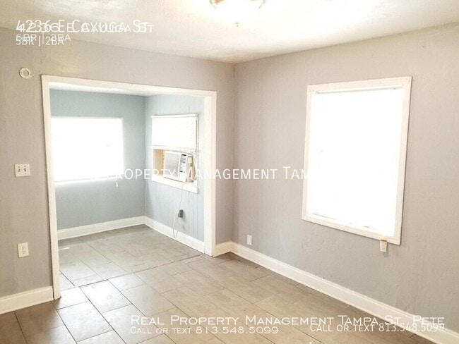 Building Photo - 4236 E Cayuga St