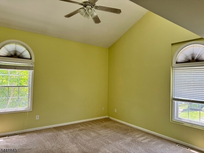 Building Photo - 705 Bryant Dr