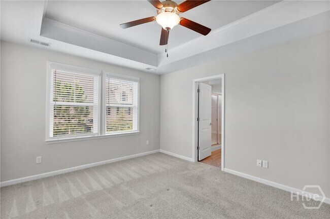 Building Photo - 235 Sonoma Dr