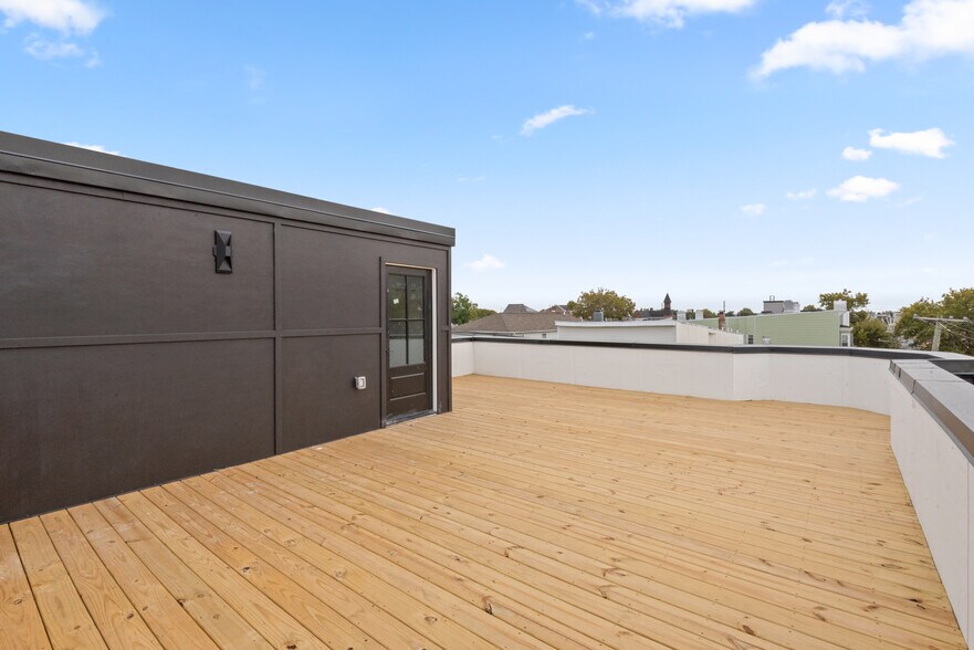 Building Photo - 108 Fleming Ave