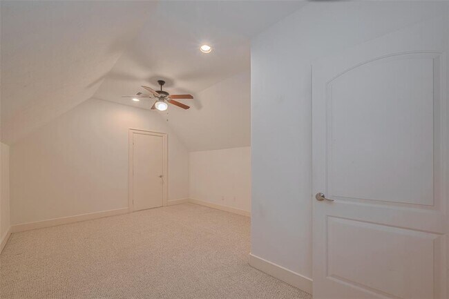 Building Photo - 5338 Fayette St