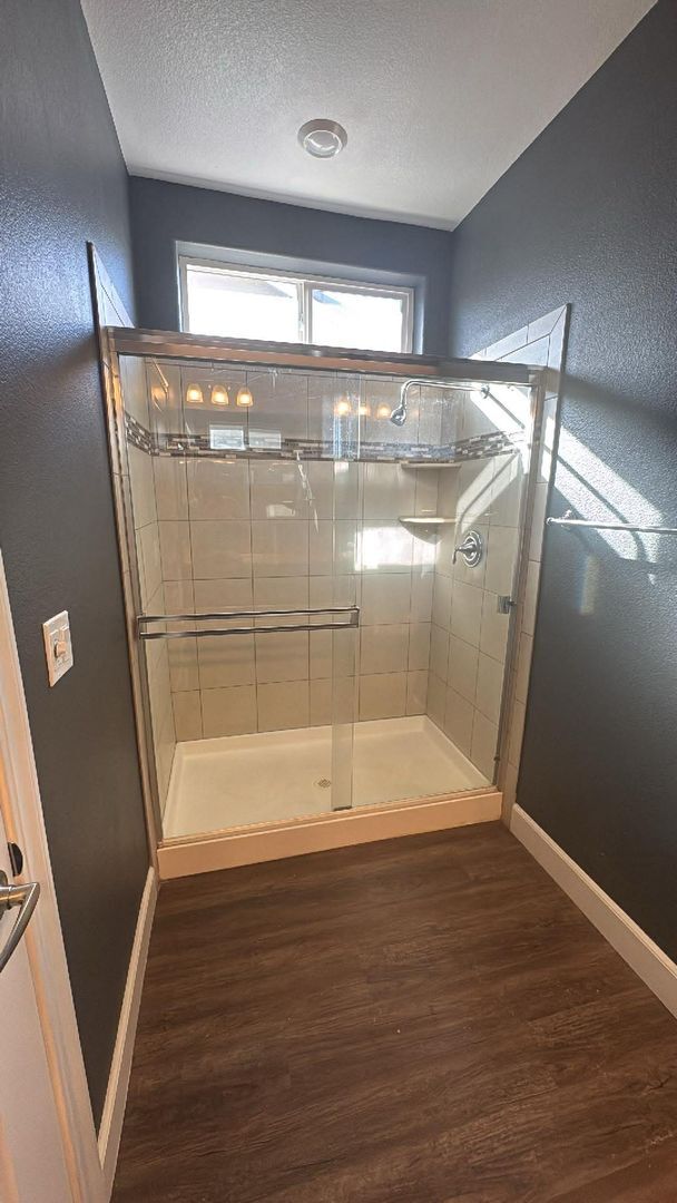 Building Photo - 4 Bedroom/2 Bath Home awaits you nestled in Fernley