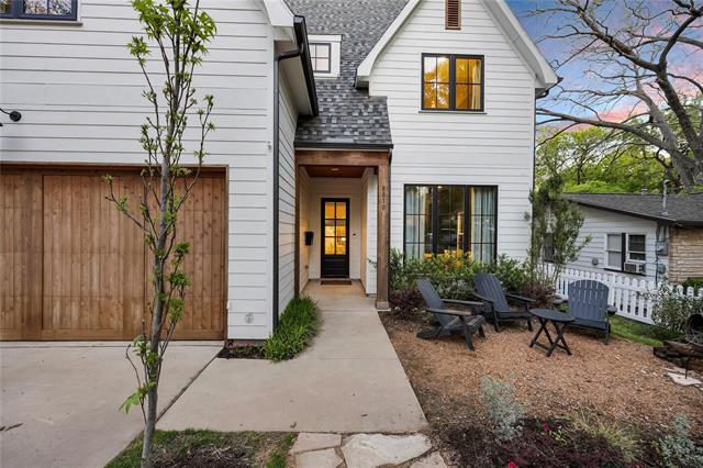 Building Photo - 8810 Groveland Dr