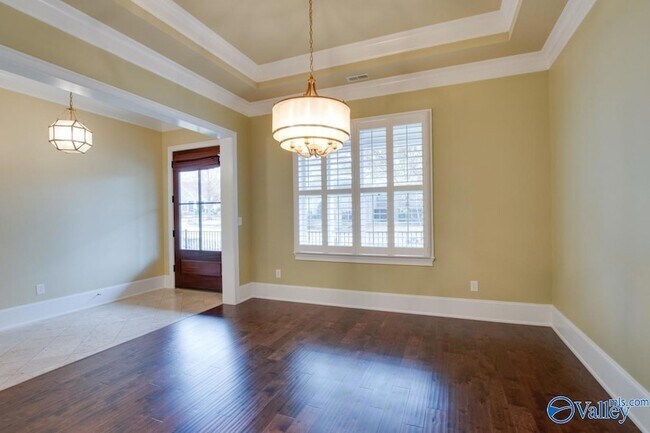 Building Photo - 8599 Bellewood Ln NW