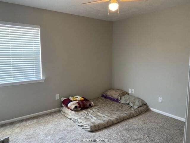 Building Photo - 1401 Airline Dr