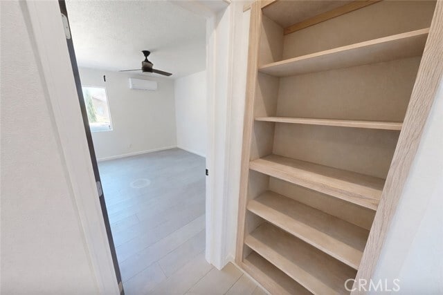 Building Photo - 5637 Redwood Ave