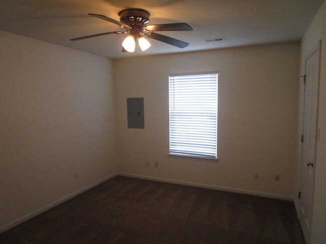 Building Photo - 3505-3507 La Mesa Dr.
