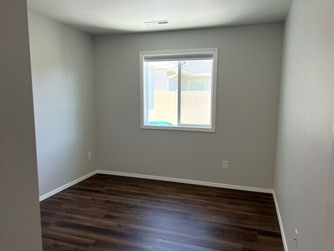 Building Photo - Beautiful 4 bed 2 bath home in Star, locat...