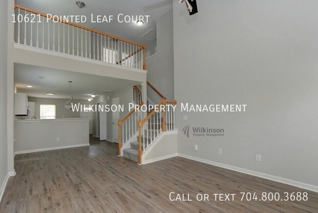 Building Photo - 10621 Pointed Leaf Ct