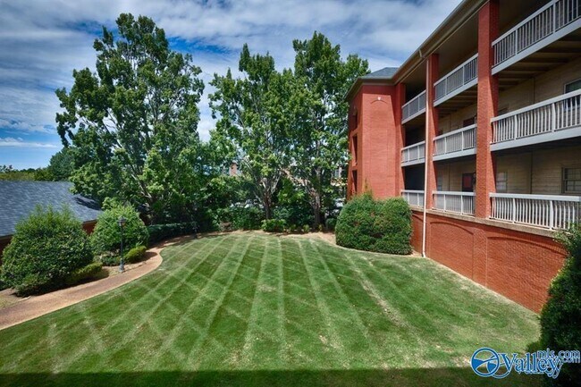 Building Photo - 4770 Whitesburg Dr