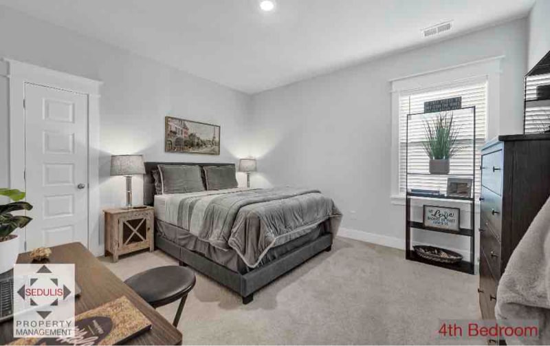 Building Photo - 1754 Sandybrook Dr