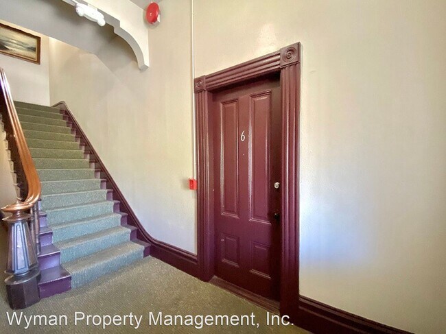 Building Photo - 1415 Brown St