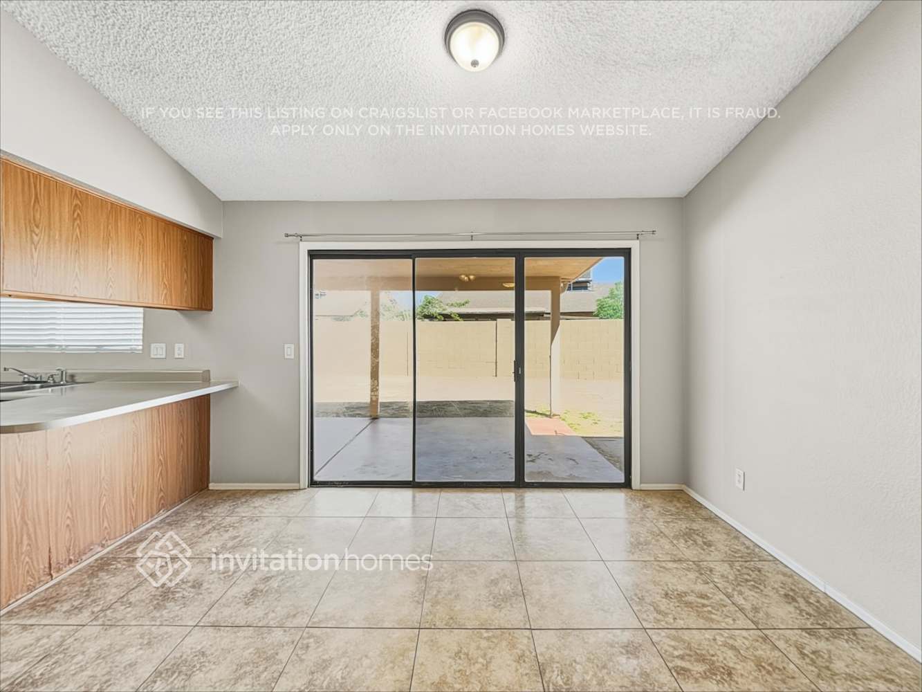 Building Photo - 6526 N 69th Dr