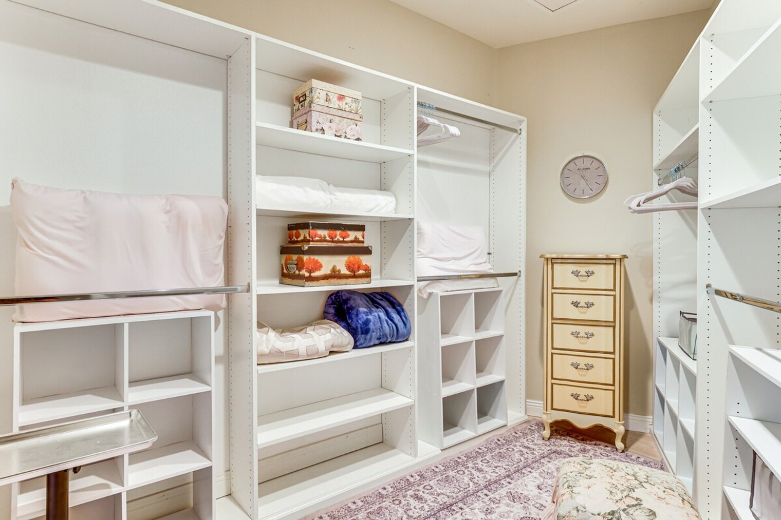 Building Photo - 1831 Samoa Way