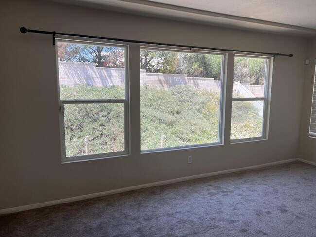 Building Photo - 27749 Hackberry St