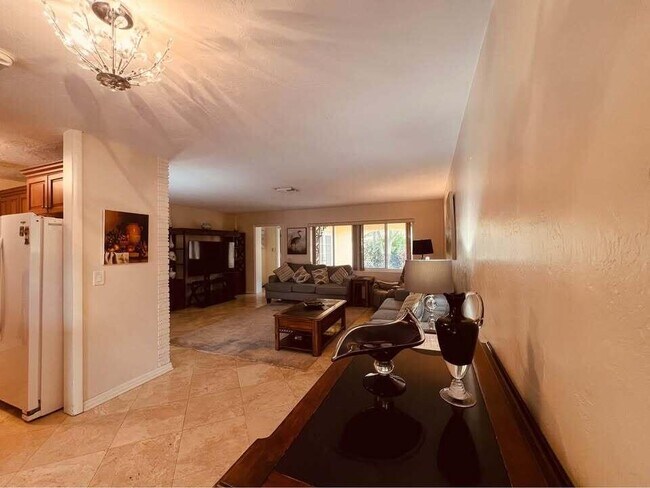 Building Photo - 7834 Edgewater Dr