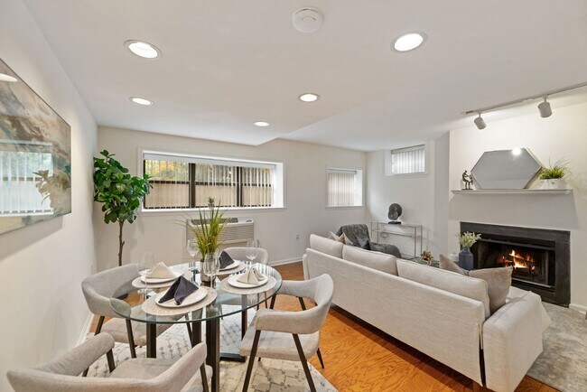 Building Photo - Kalorama Two Bedroom Duplex on Quiet Street! Private Patio/Decorative Fireplace & More!