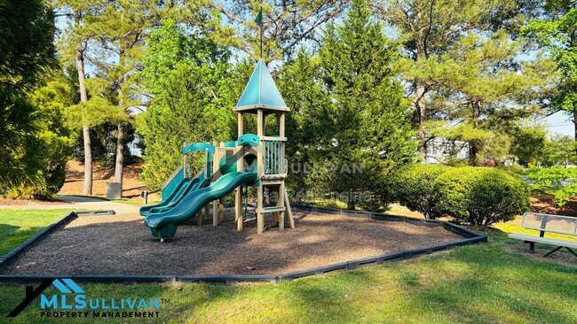 Building Photo - 3973 White Kestrel Dr