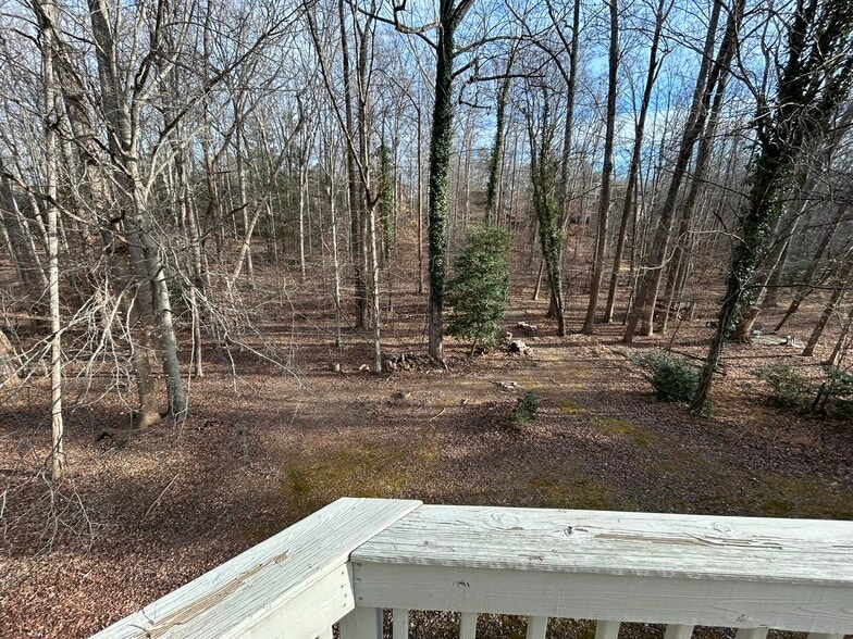 Building Photo - 6278 Occoquan Forest Dr