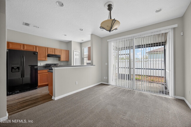 Building Photo - 3730 Creswick Cir