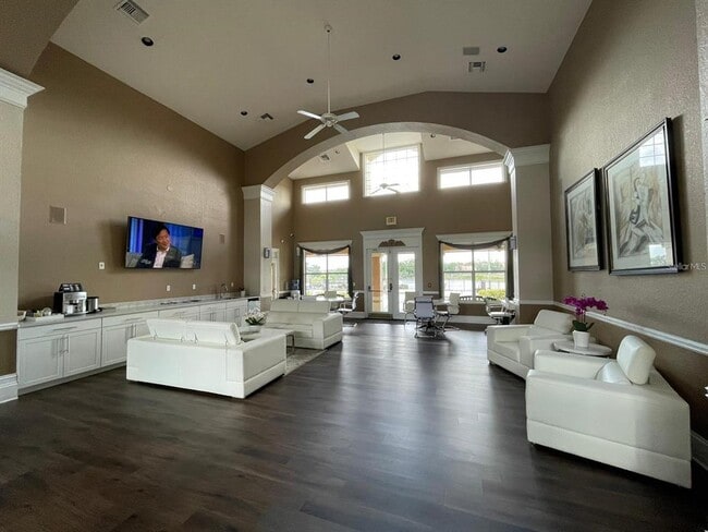 Building Photo - 7630 Pissarro Dr