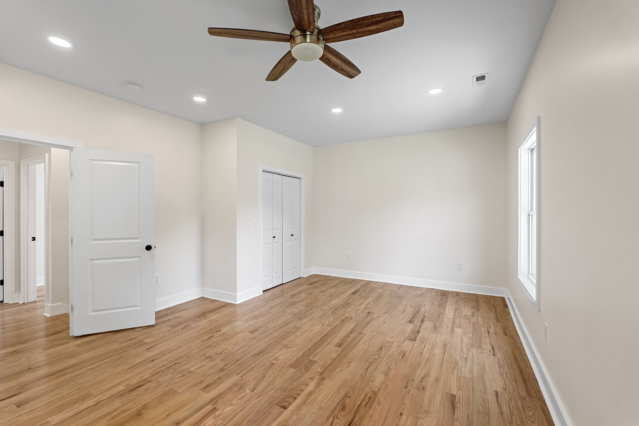 Building Photo - 50 Orr St