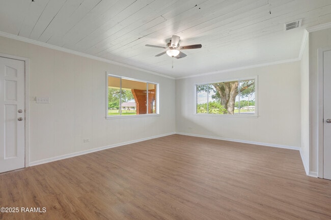 Building Photo - 17639 Pelican Rd