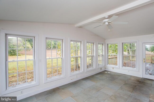 Building Photo - 2170 Daniel Bray Hwy