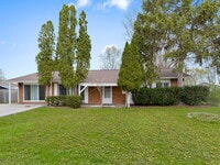 Building Photo - 595 Aberdeen St