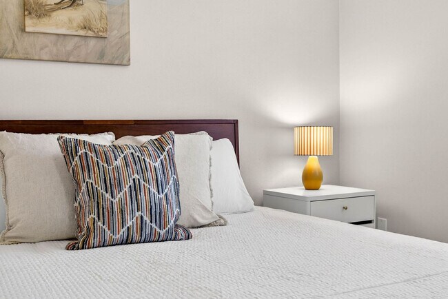 Building Photo - 153 Vista Hermosa Cir