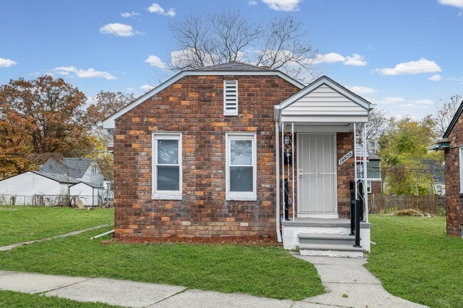 Building Photo - 19973 Lumpkin St