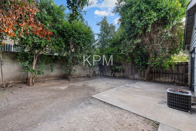 Building Photo - 1544 Emily Ct