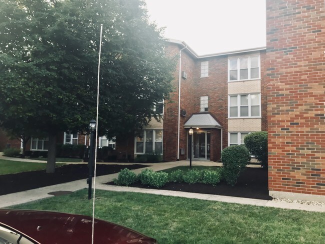 Primary Photo - 10767 S Pulaski Rd