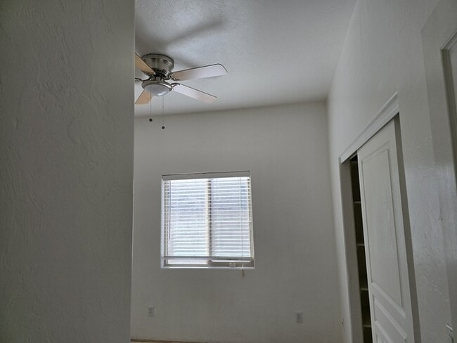 Building Photo - Spacious East Side Oasis – 4 Bed, 2 Bath Home with Premium Upgrades!