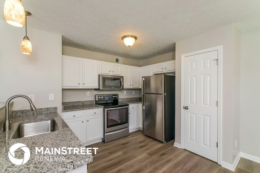 Building Photo - 6812 Caitlynn Way