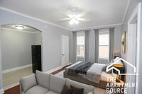 Building Photo - 6930 N Greenview Ave