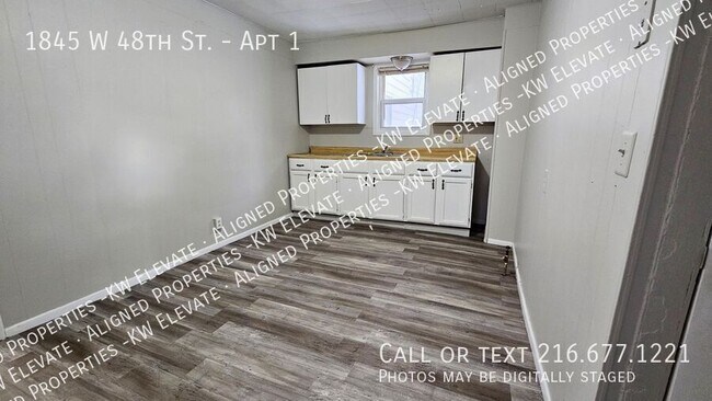 Building Photo - 1845 W 48th St