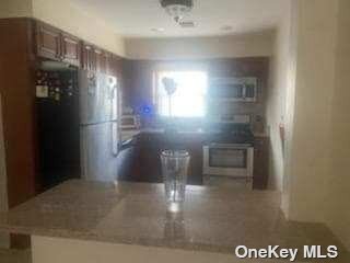 Building Photo - 157-35 97th St