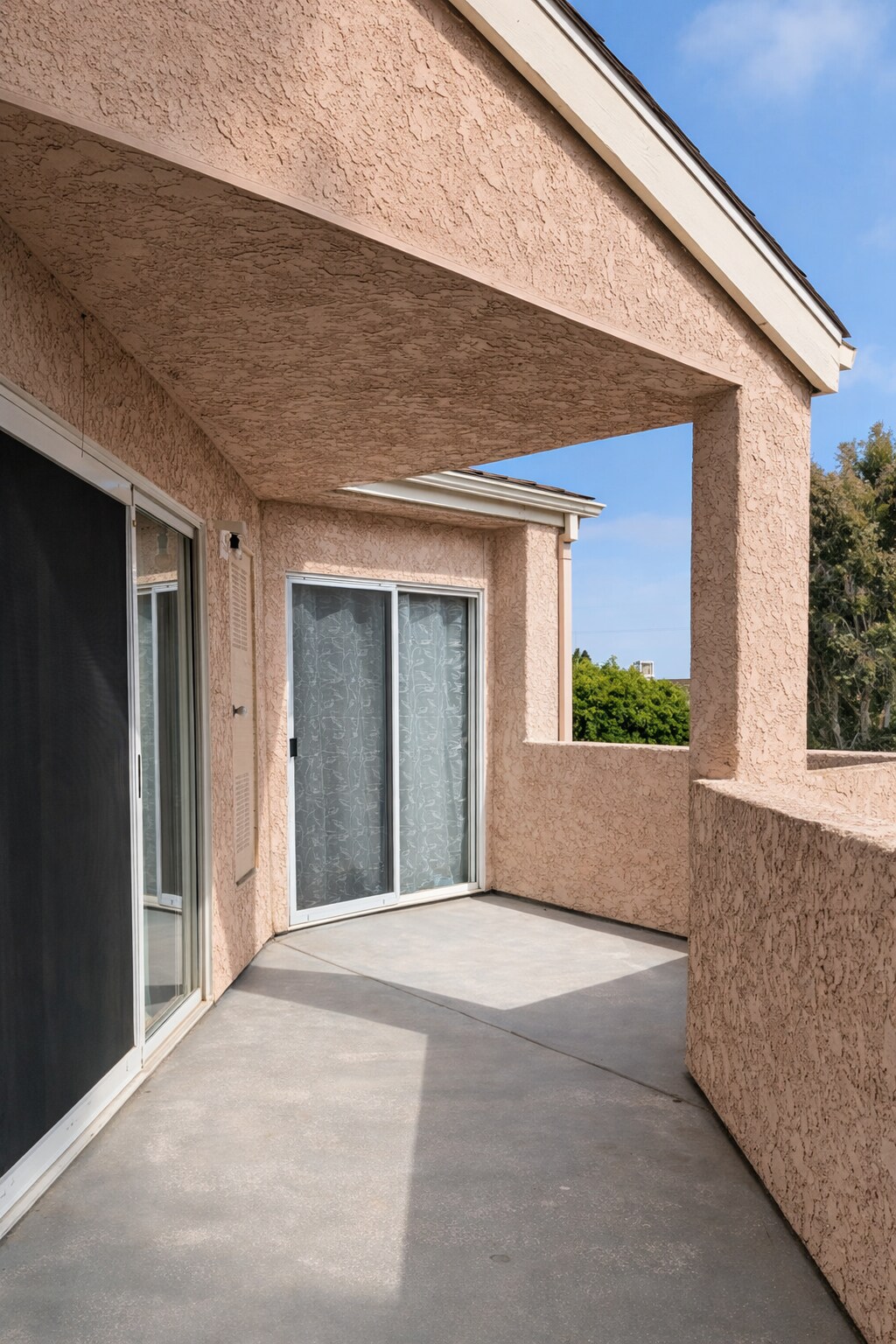 Building Photo - 7248 Camino Degrazia