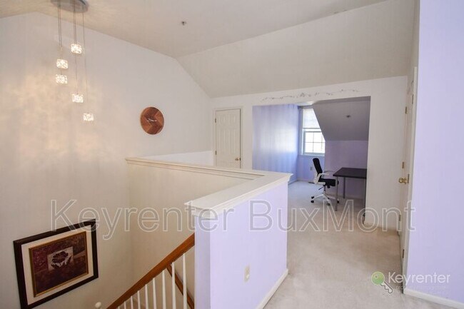 Building Photo - 109 Meadow View Ln