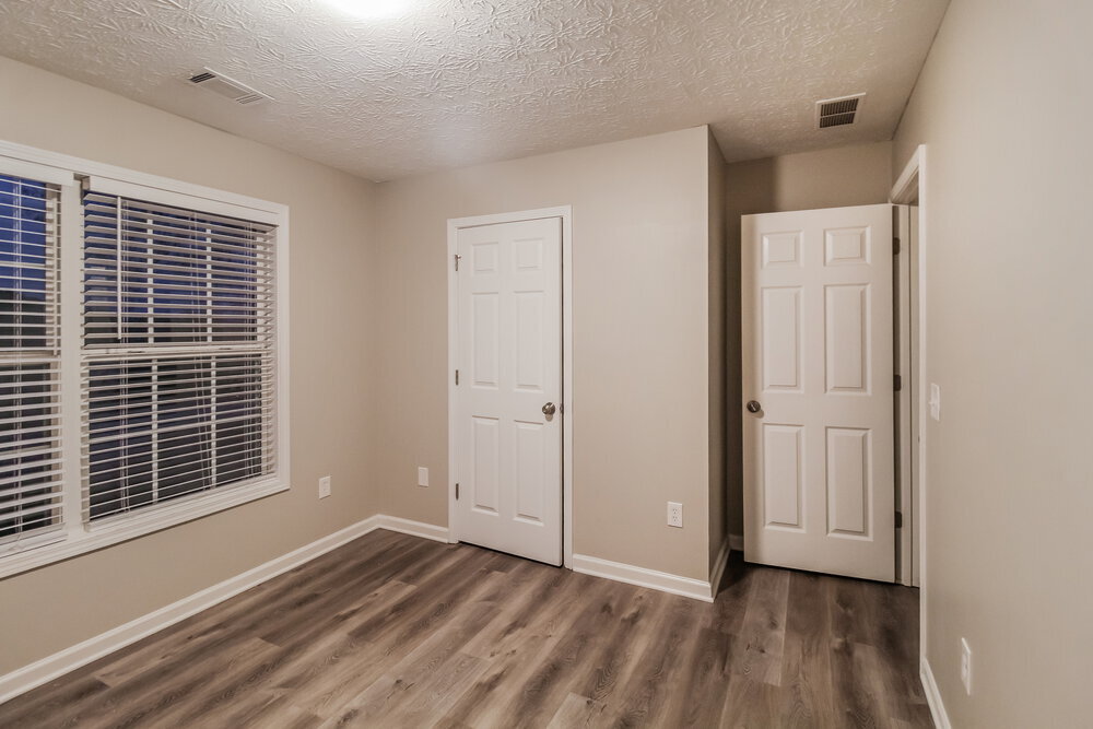 Building Photo - 29 Windcrest Dr