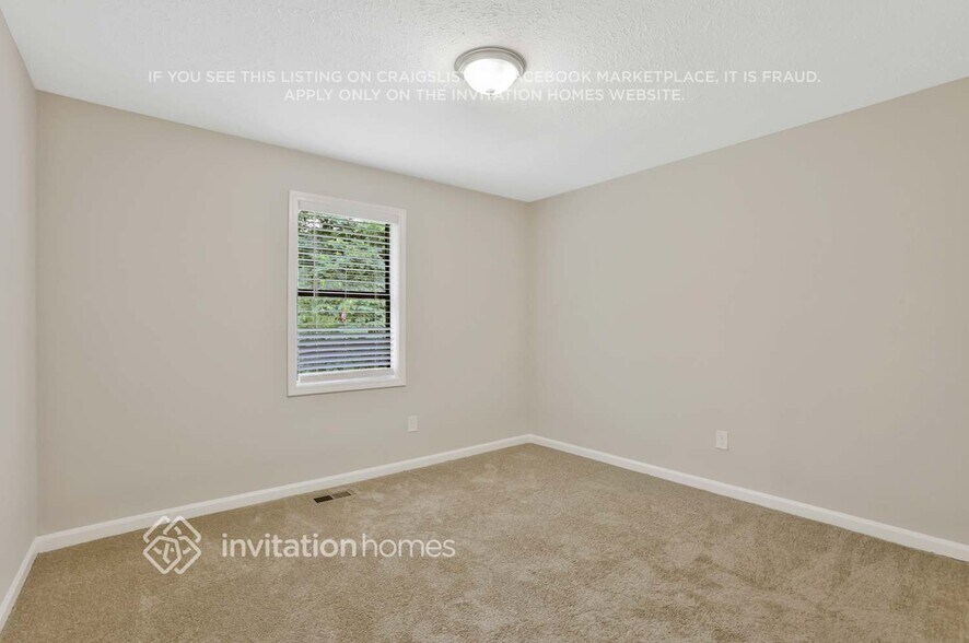 Building Photo - 37 Noses Creek Rd