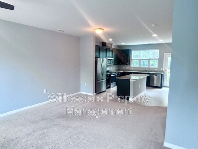 Building Photo - 6002 Kentworth Dr