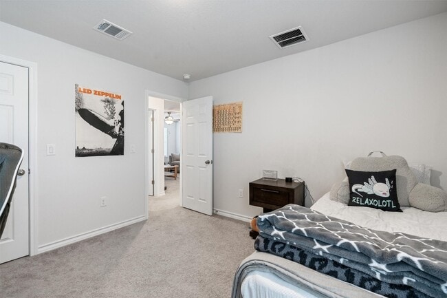 Building Photo - 5310 Mulberry Grove Ln