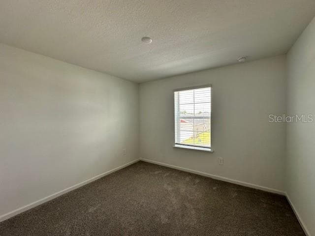 Building Photo - 4012 NE 30th Ter